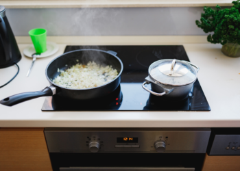 Cosa succede se si lascia il piano induzione acceso