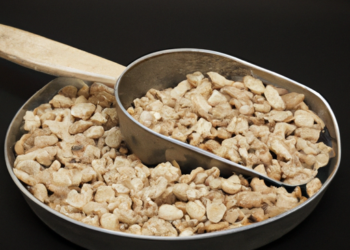 Arachidi nella pentola a pressione: spuntino sano e gustosoArachidi in pentola a pressione